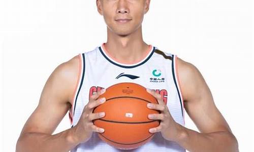 易建联在nba哪个队的_易建联在nba哪个队的2019